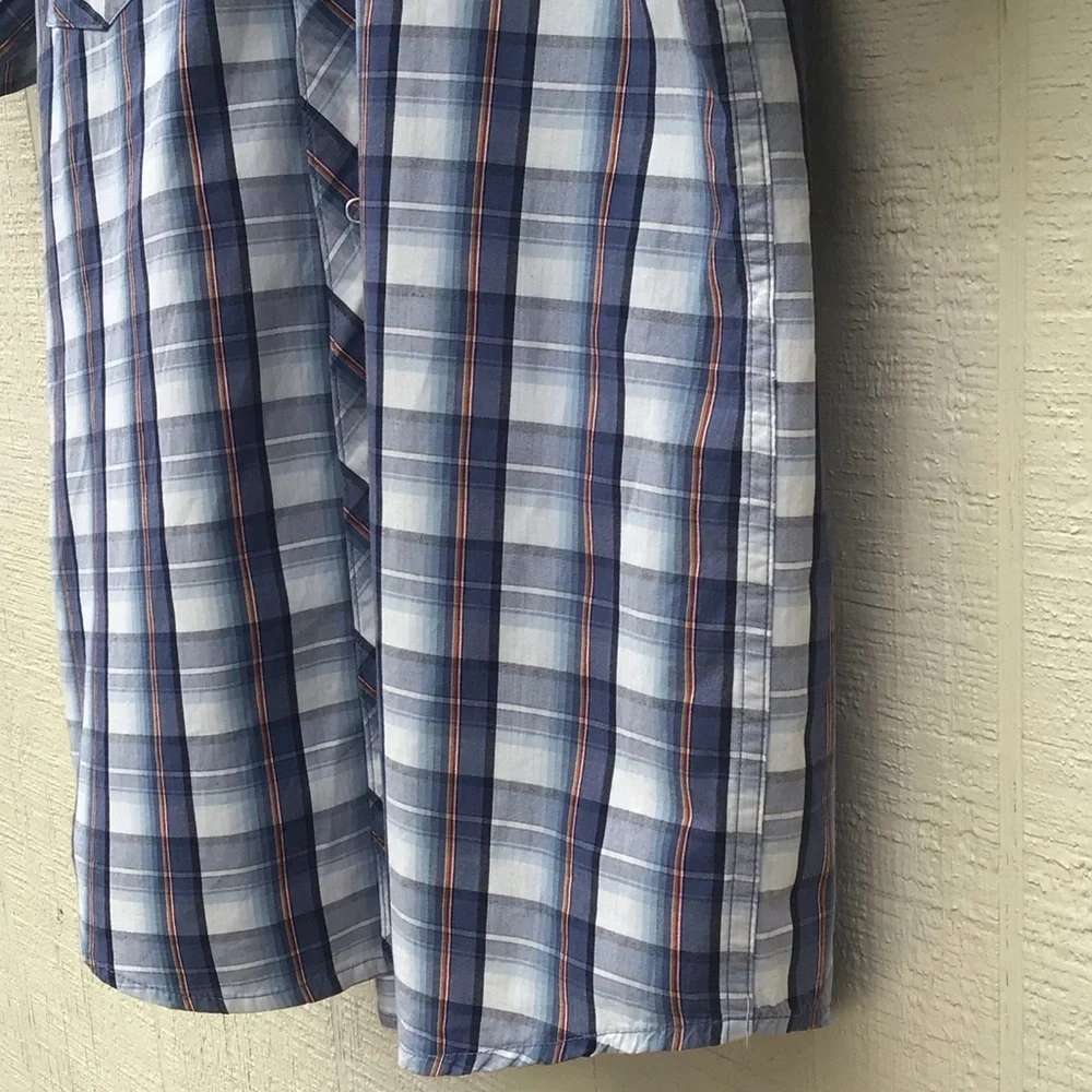 Y2K vintage western style skater vibe short sleeve snap button front Plaid Shirt